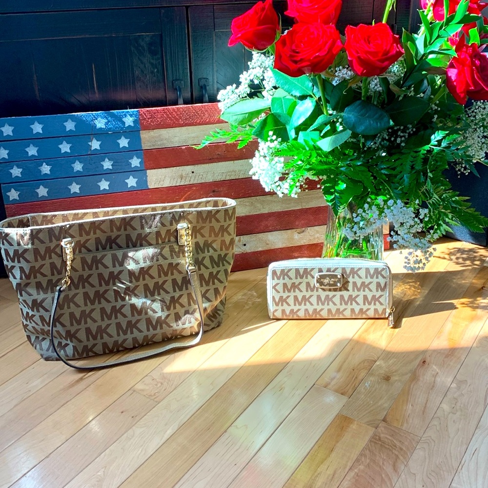 Matching Michael Kors, purse and wallet
